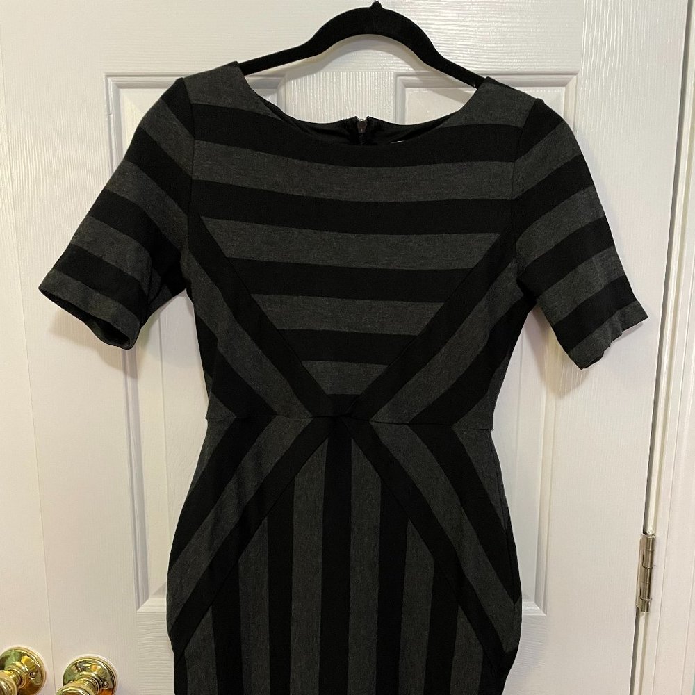 Anthropologie Maeve Geoplane Pencil Dress Size 8 - EUC